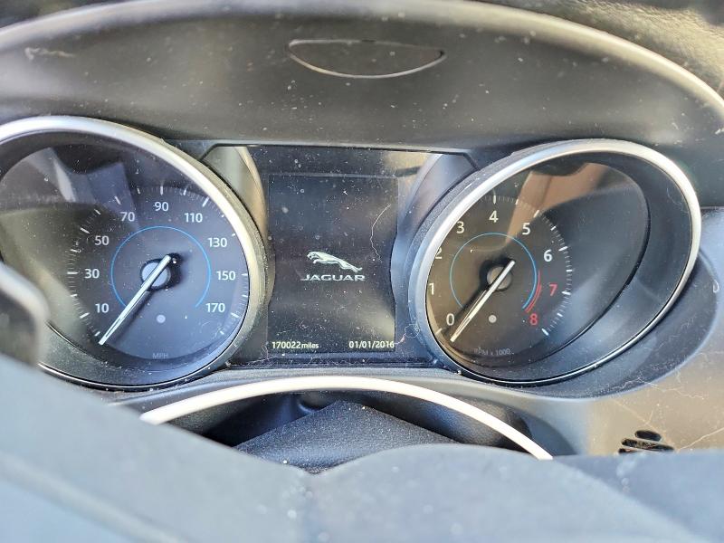 Photo 9 from auction – 2018 JAGUAR F-PACE PRE with VIN SADCJ2EV5JA262560