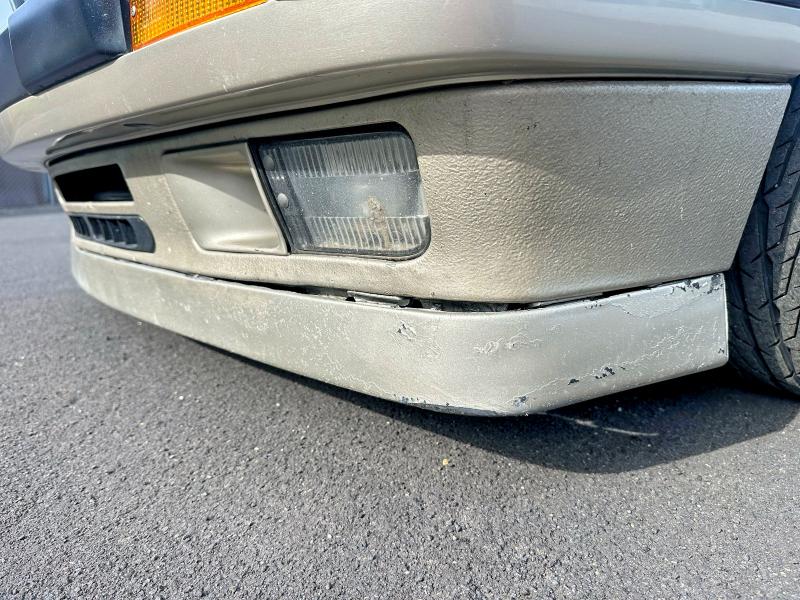 Photo 12 from auction – 1990 BMW 325 I with VIN WBAAA1317LAE58144