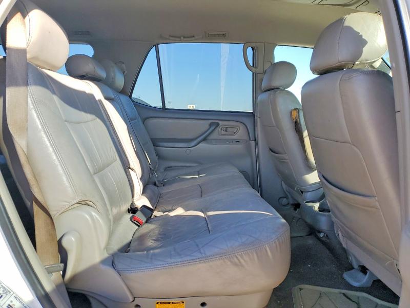 Photo 11 from auction – 2002 TOYOTA SEQUOIA SR with VIN 5TDZT34A82S129879