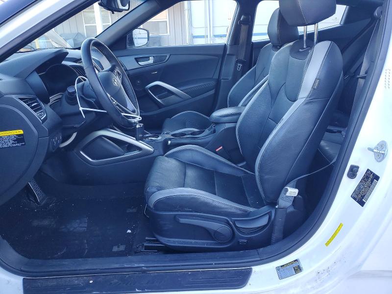 Photo 7 from auction – 2017 HYUNDAI VELOSTER T with VIN KMHTC6AE4HU310346