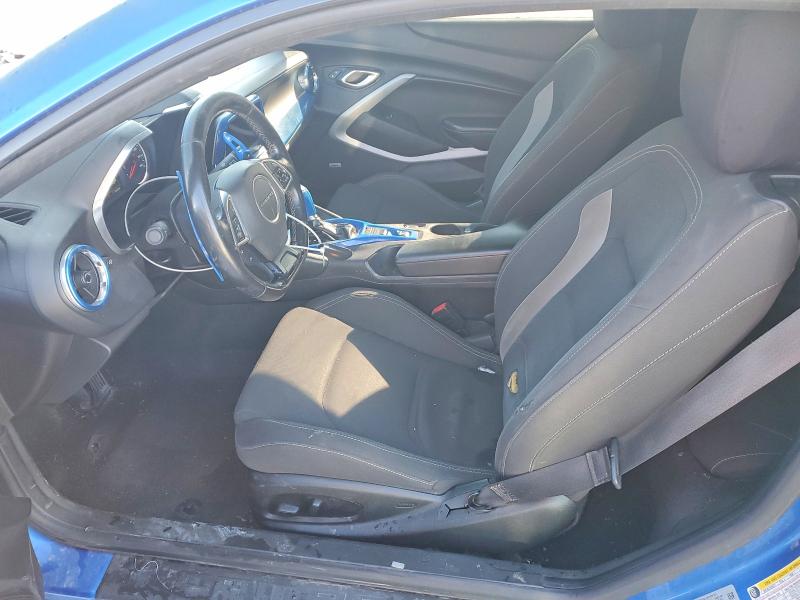 Photo 7 from auction – 2018 CHEVROLET CAMARO with VIN 1G1FB1RX2J0144363