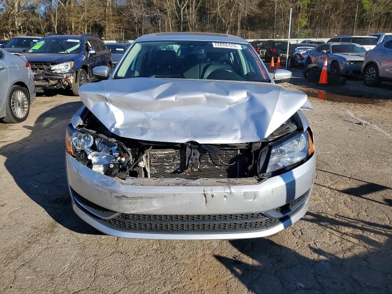 Photo 5 from auction – 2013 VOLKSWAGEN PASSAT with VIN 1VWCP7A33DC052864