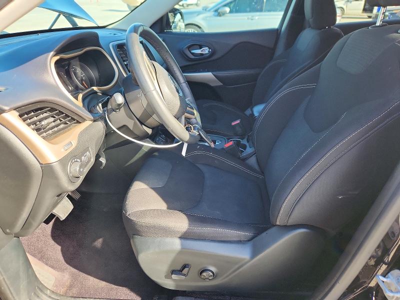 Photo 7 from auction – 2017 JEEP CHEROKEE L with VIN 1C4PJLCS2HW642951