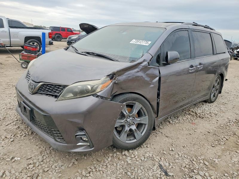 TOYOTA SIENNA 2018 with VIN 5TDXZ3DC8JS906602 - Photo from auction