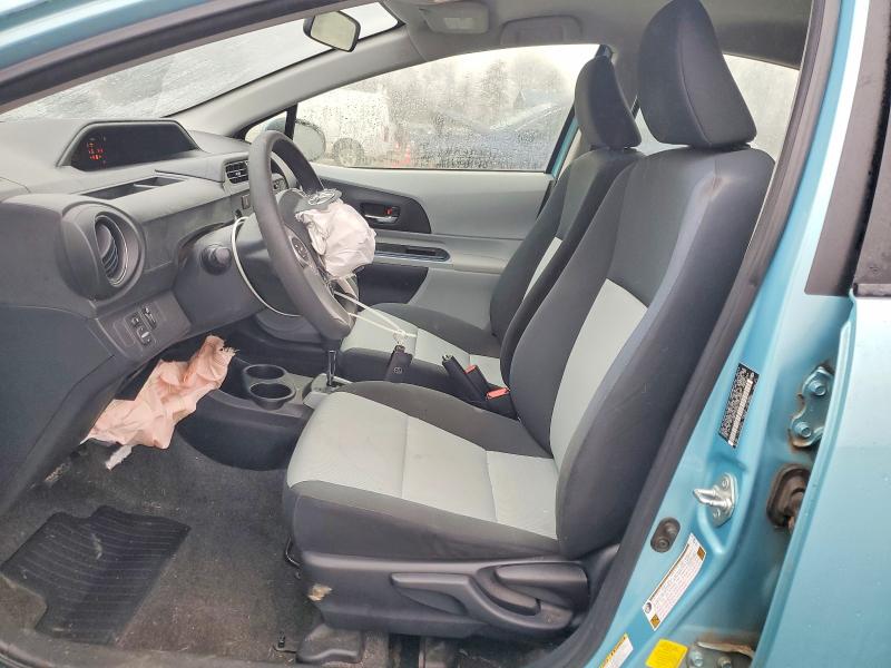 Photo 7 from auction – 2013 TOYOTA PRIUS C with VIN JTDKDTB38D1044284