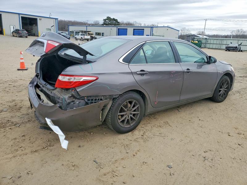 Photo 3 from auction – 2017 TOYOTA CAMRY with VIN 4T1BF1FKXHU734733