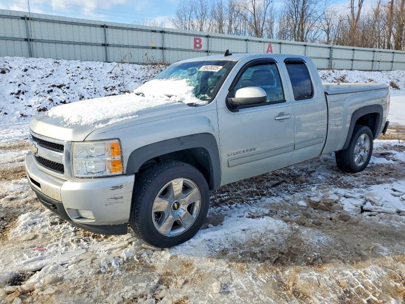 CHEVROLET SILVERADO 2011 with VIN 1GCRKTE34BZ408151 - Photo from auction