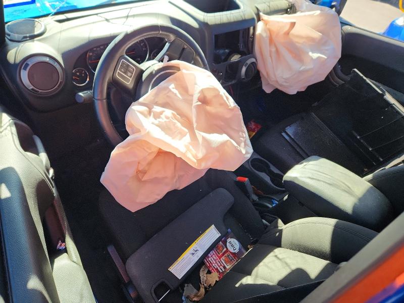 Zdjęcie 8 z aukcji – 2015 JEEP WRANGLER U z VIN 1C4BJWDG7FL699294