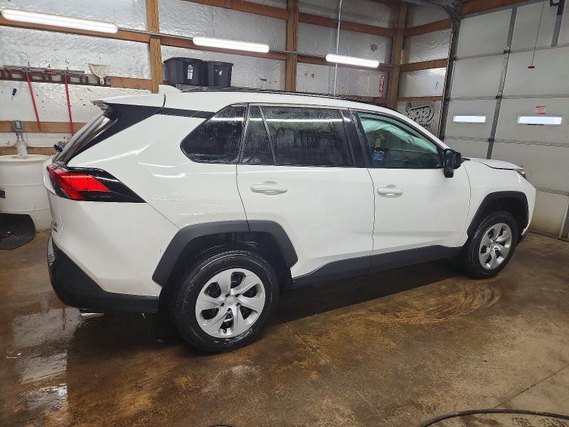 Zdjęcie 3 z aukcji – 2021 TOYOTA RAV4 LE z VIN 2T3F1RFV4MC170525