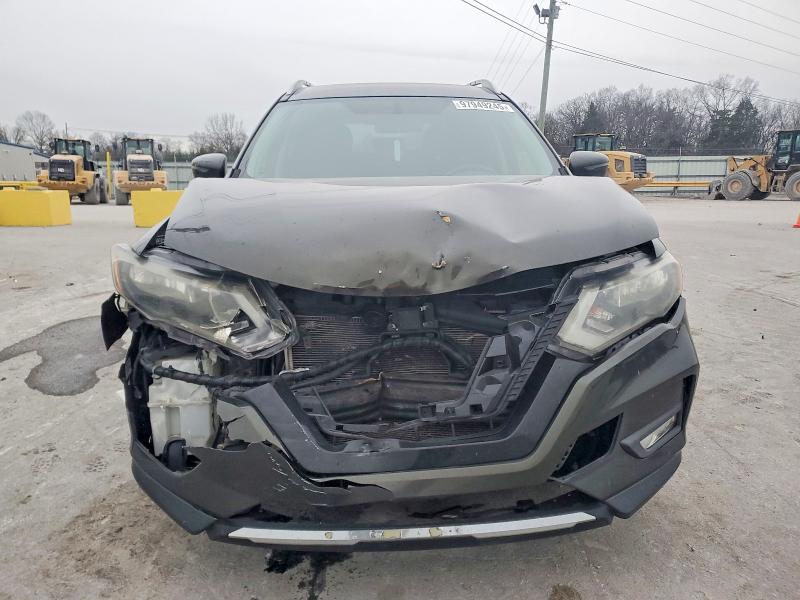 Photo 5 from auction – 2017 NISSAN ROGUE S with VIN JN8AT2MT7HW399837