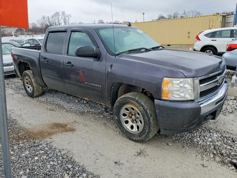 Photo 4 from auction – 2010 CHEVROLET SILVERADO with VIN 3GCRKSE33AG195637