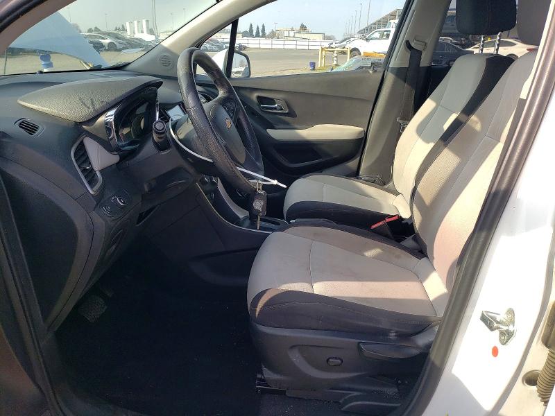 Photo 7 from auction – 2017 CHEVROLET TRAX 1LT with VIN 3GNCJPSBXHL142671