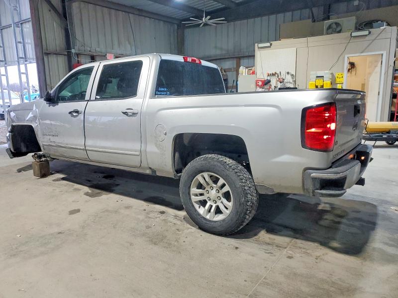 Photo 2 from auction – 2018 CHEVROLET SILVERADO with VIN 3GCUKREC1JG223857