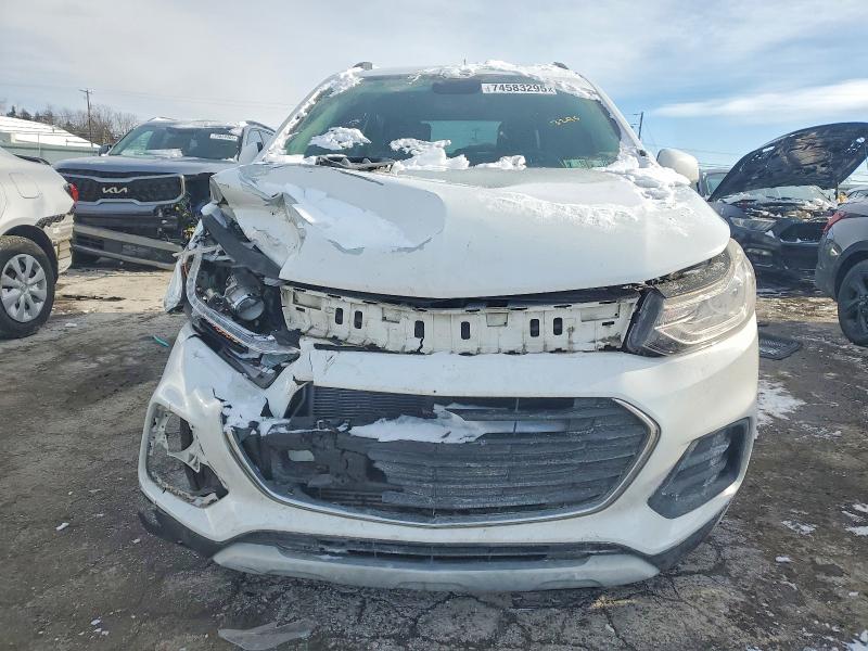 Foto 5 de la subasta – 2017 CHEVROLET TRAX con VIN KL7CJLSB1HB183061