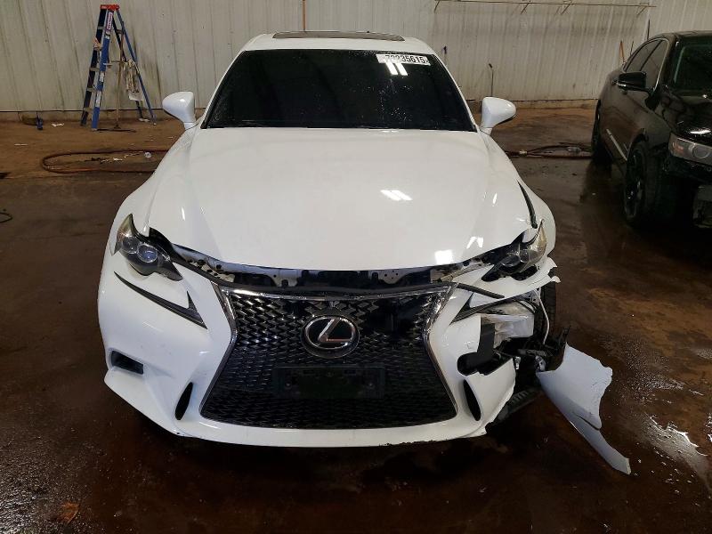Photo 5 from auction – 2016 LEXUS IS 200T with VIN JTHBA1D27G5036433