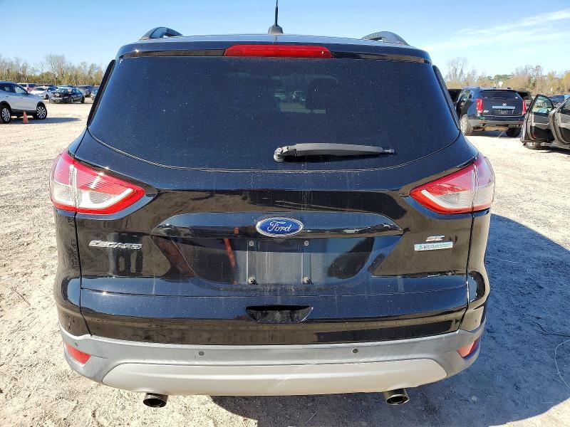 Photo 6 from auction – 2016 FORD ESCAPE SE with VIN 1FMCU0GX7GUA38554