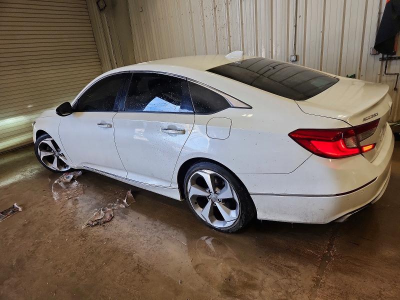 Photo 2 from auction – 2018 HONDA ACCORD with VIN 1HGCV1F90JA085574
