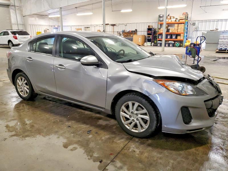 Photo 4 from auction – 2013 MAZDA 3 I with VIN JM1BL1U78D1797742
