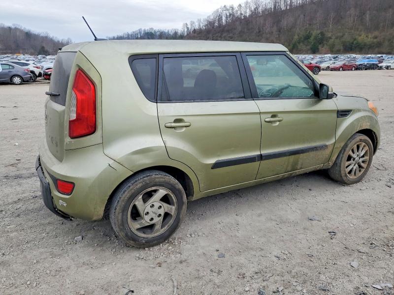 Photo 2 from auction – 2013 KIA SOUL + with VIN KNDJT2A61D7482341