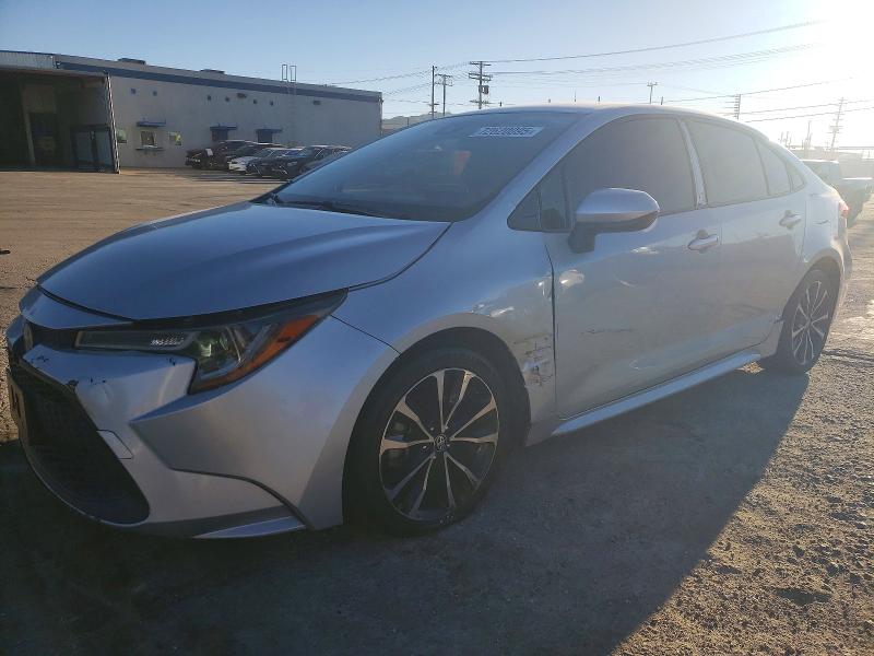 TOYOTA COROLLA LE 2020 with VIN JTDEPRAE8LJ013402 - Photo from auction