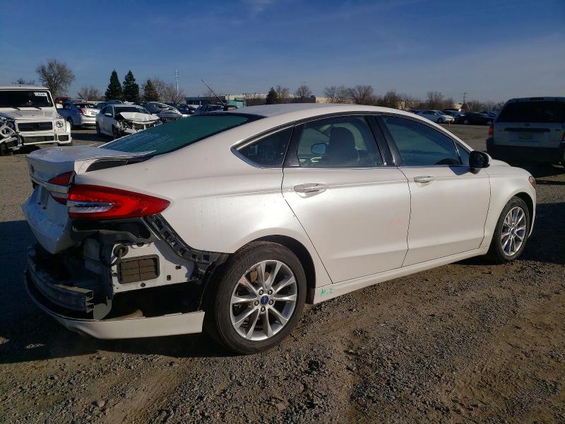 Photo 3 from auction – 2017 FORD FUSION SE with VIN 3FA6P0H74HR221786