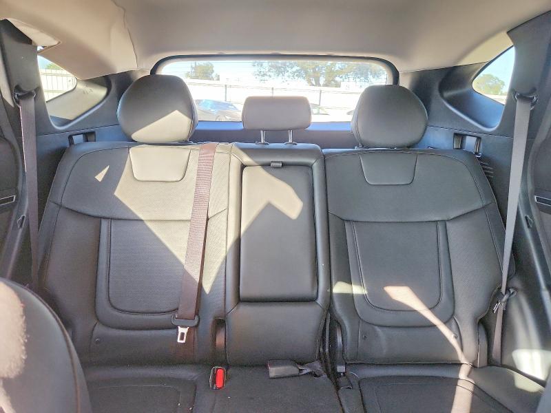 Photo 10 from auction – 2023 HYUNDAI TUCSON N L with VIN KM8JF3AE2PU206546