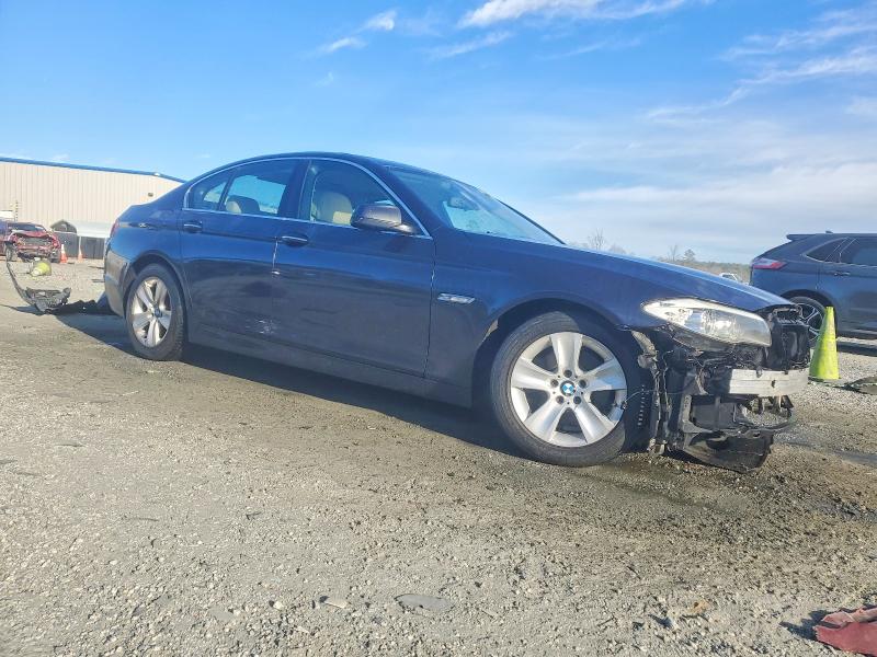 Foto 4 de la subasta – 2013 BMW 528 con VIN WBAXG5C54DDY32371