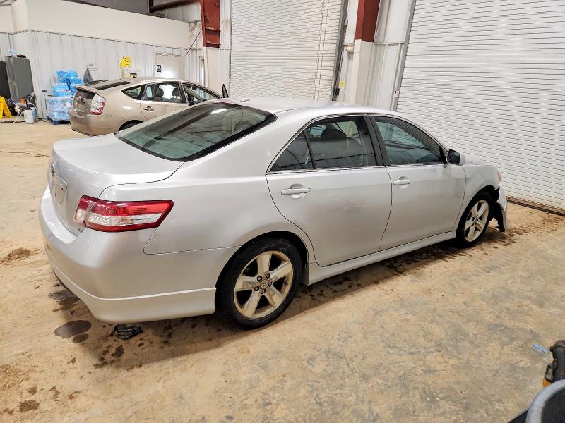Photo 3 from auction – 2011 TOYOTA CAMRY BASE with VIN 4T1BF3EK8BU715988