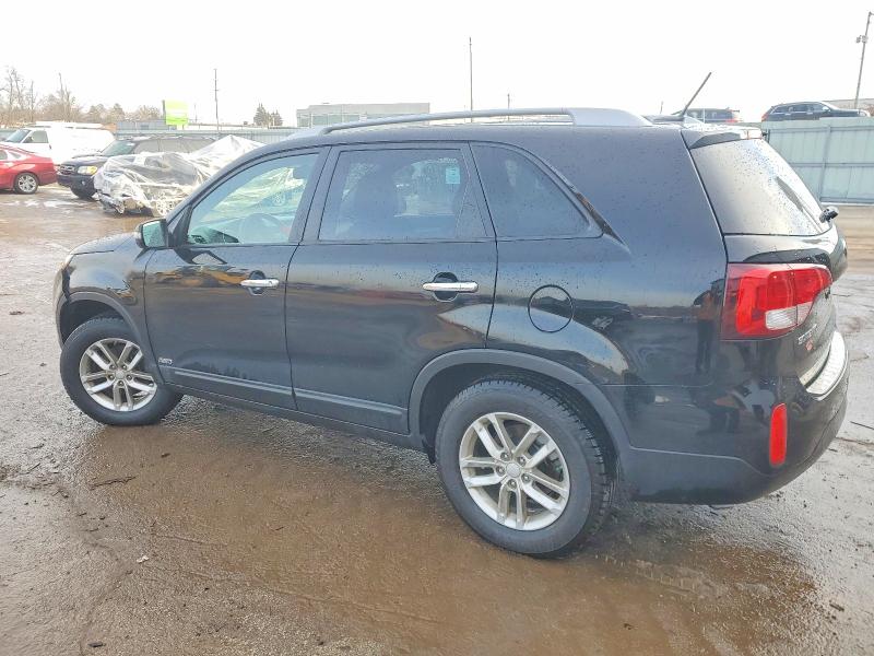 Photo 2 from auction – 2015 KIA SORENTO LX with VIN 5XYKTDA71FG620233