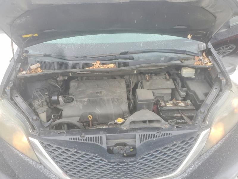 Photo 12 from auction – 2011 TOYOTA SIENNA with VIN 5TDXK3DC8BS078136