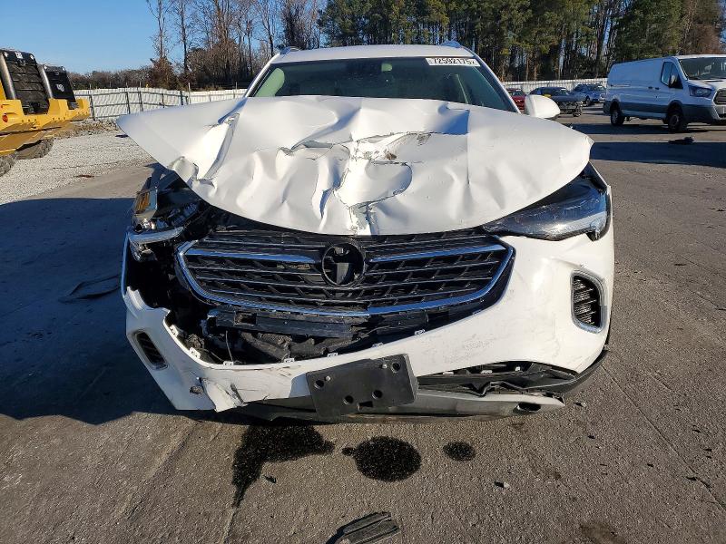 Photo 5 from auction – 2021 BUICK ENVISION with VIN LRBFZNR49MD111615