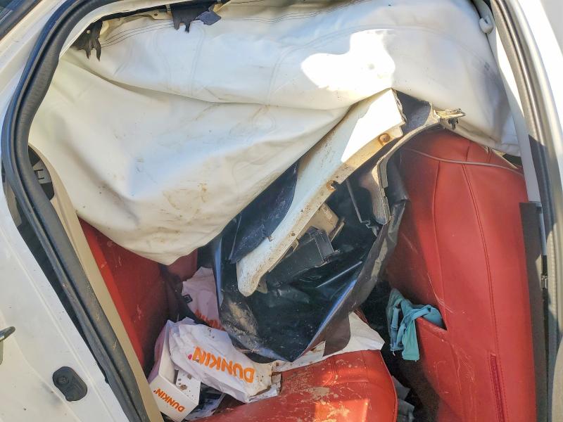 Photo 10 from auction – 2018 HONDA CIVIC with VIN 19XFC2F71JE207104