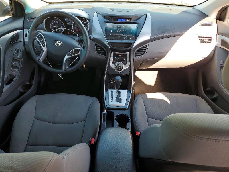 Photo 8 from auction – 2011 HYUNDAI ELANTRA with VIN KMHDH4AE5BU106897
