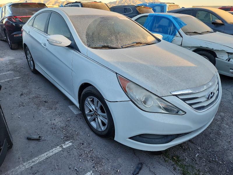 Photo 4 from auction – 2014 HYUNDAI SONATA GLS with VIN 5NPEB4AC0EH943032