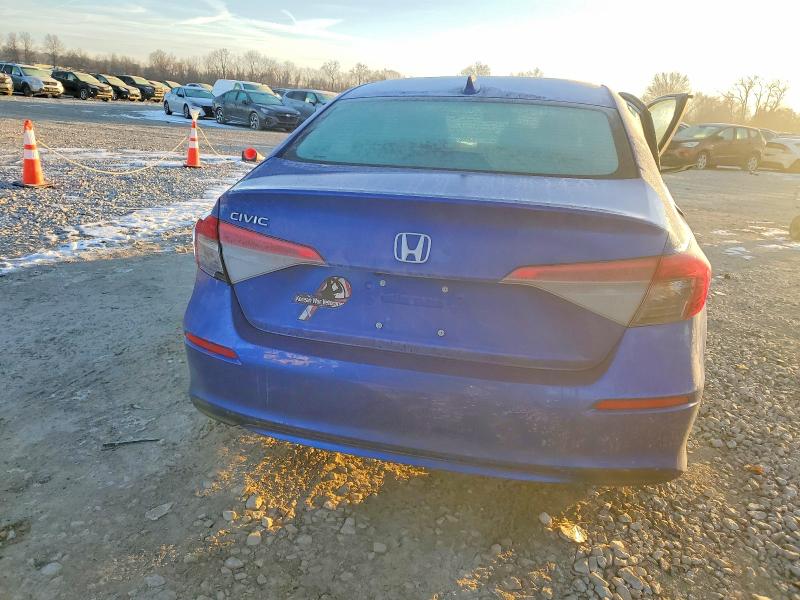 Photo 6 from auction – 2022 HONDA CIVIC with VIN 2HGFE1F73NH307835