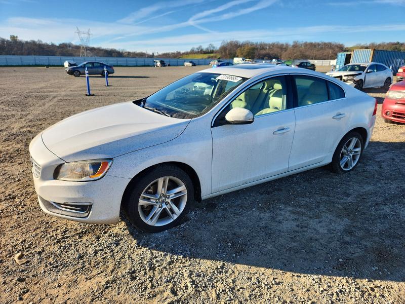 VOLVO S60 PREMIE 2015 with VIN YV126MFB4F2300946 - Photo from auction