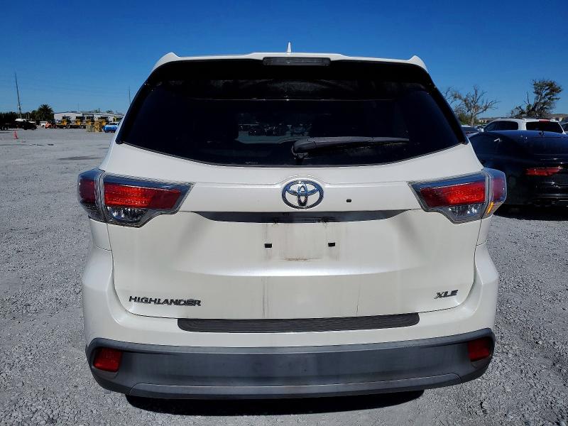Photo 6 from auction – 2014 TOYOTA HIGHLANDER with VIN 5TDKKRFH5ES024738