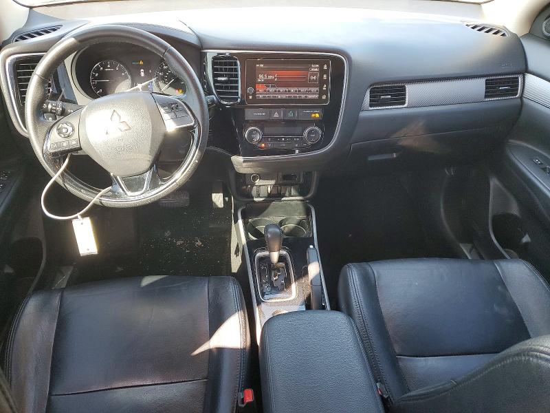 Photo 8 from auction – 2018 MITSUBISHI OUTLANDER with VIN JA4AD3A30JJ001237