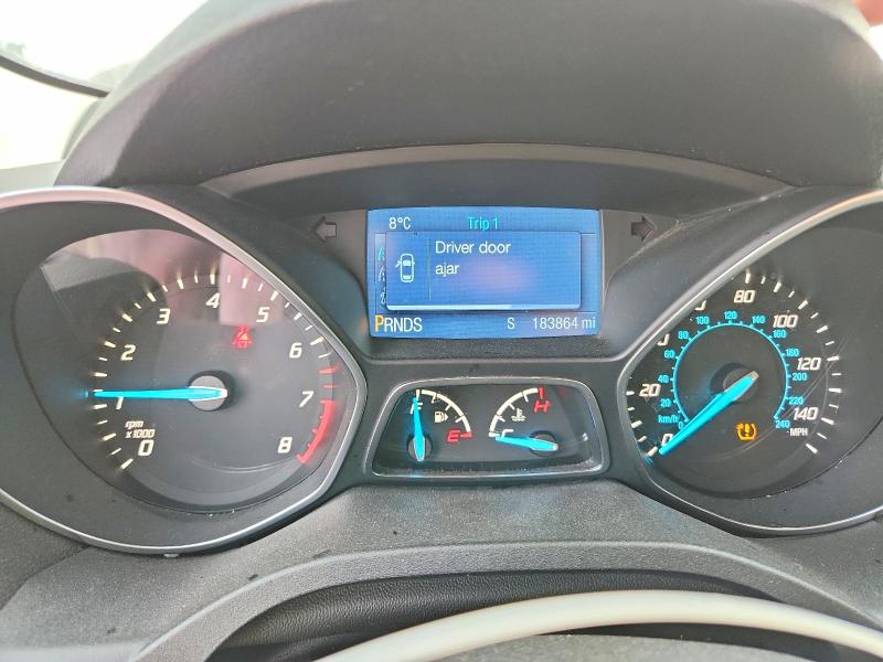 Photo 9 from auction – 2015 FORD ESCAPE SE with VIN 1FMCU9G92FUB38629