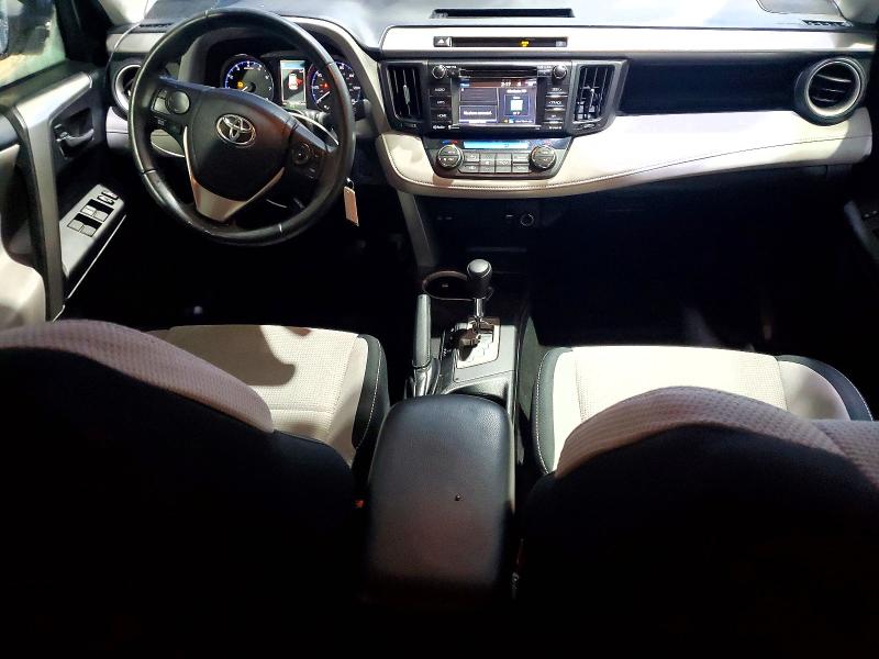 Photo 8 from auction – 2016 TOYOTA RAV4 XLE with VIN 2T3RFREV4GW476207