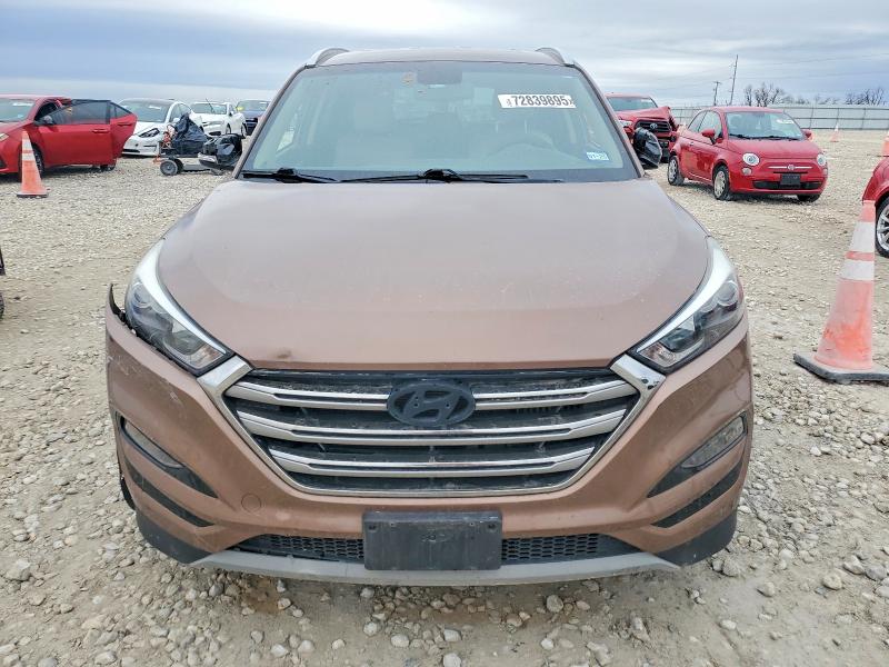 Photo 5 from auction – 2017 HYUNDAI TUCSON LIM with VIN KM8J33A28HU352613