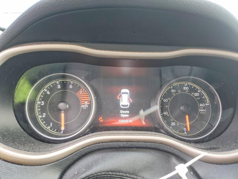 Photo 9 from auction – 2016 JEEP CHEROKEE with VIN 1C4PJMDS4GW344775