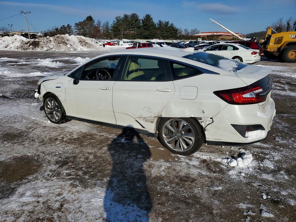 Photo 2 from auction – 2018 HONDA CLARITY with VIN JHMZC5F17JC012785