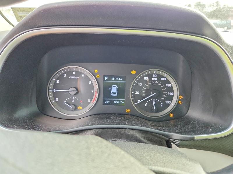 Photo 9 from auction – 2019 HYUNDAI TUCSON SE with VIN KM8J2CA45KU922983