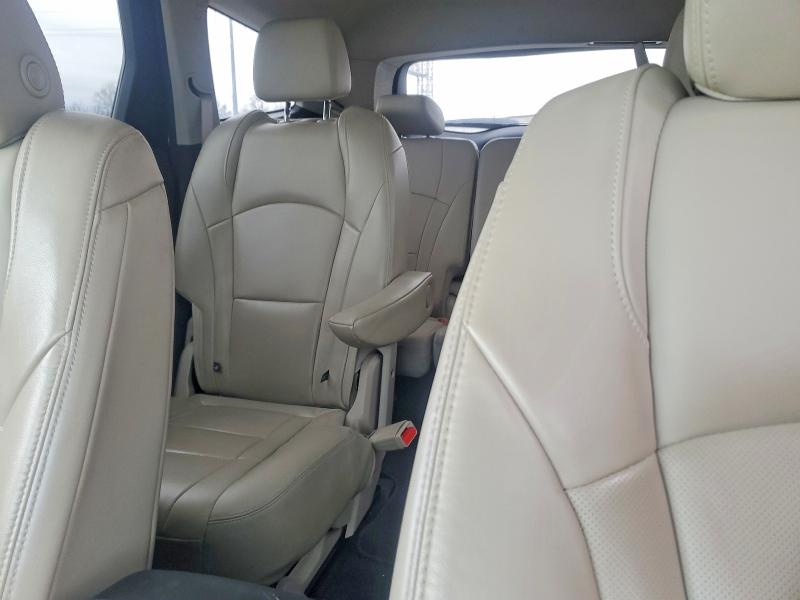 Photo 10 from auction – 2019 BUICK ENCLAVE with VIN 5GAERBKW6KJ170743