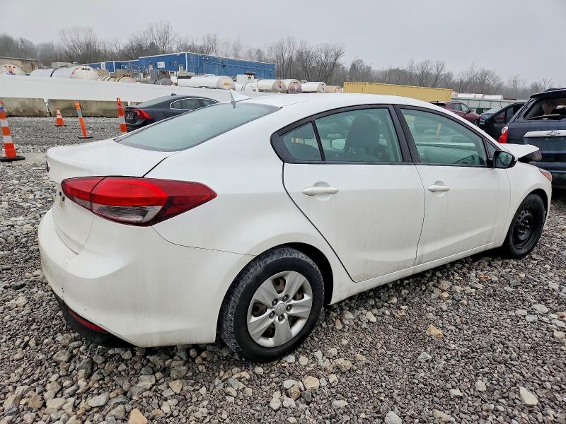 Photo 3 from auction – 2017 KIA FORTE with VIN 3KPFL4A74HE157781