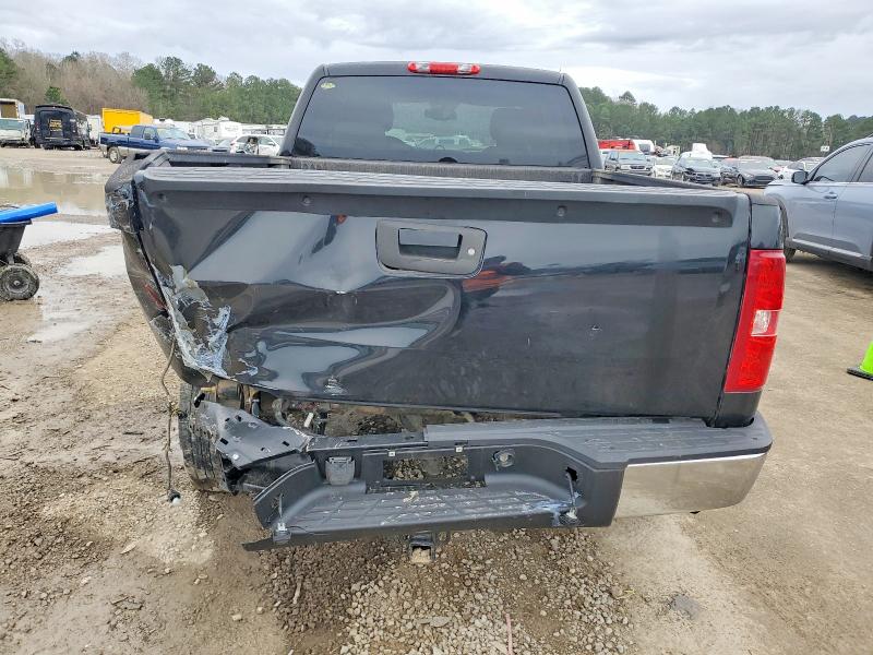 Photo 6 from auction – 2010 CHEVROLET SILVERADO with VIN 1GCSCSE06AZ138563