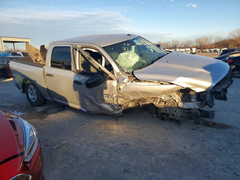 Photo 4 from auction – 2016 RAM 1500 ST with VIN 3C6RR7KT8GG232601