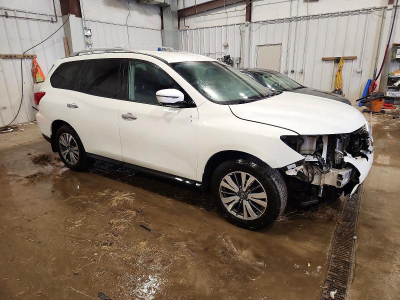 Photo 4 from auction – 2017 NISSAN PATHFINDER with VIN 5N1DR2MM8HC629558