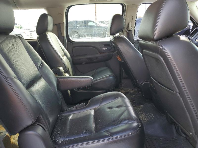 Photo 11 from auction – 2011 CHEVROLET SUBURBAN K with VIN 1GNSKKE36BR136138